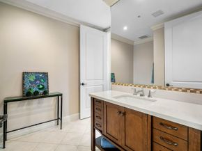 200 NE 2nd Avenue 302, Delray Beach FL 33444