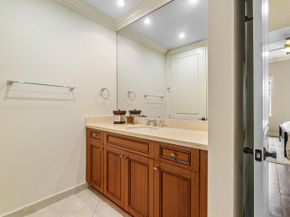200 NE 2nd Avenue 302, Delray Beach FL 33444