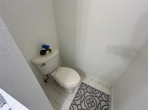 4205 N University Drive 112, Sunrise FL 33351