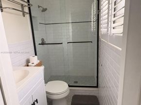 11 Redwood Circle, Plantation FL 33317