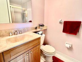 231 E Lantana Road 202, Lantana FL 33462