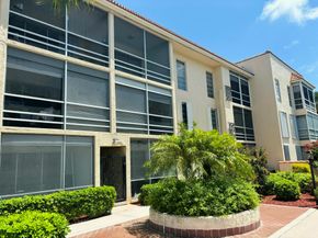 331 SW 8th Street 2CE, Boca Raton FL 33432