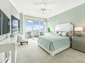 111 SE 8th Ave PH1701, Fort Lauderdale FL 33301