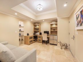 111 SE 8th Ave PH1701, Fort Lauderdale FL 33301