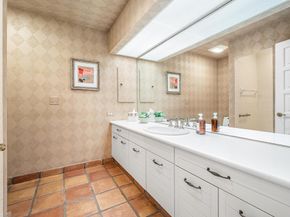 112 Glenbrook Court, Atlantis FL 33462