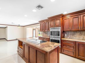 2872 NE 29th Street, Fort Lauderdale FL 33306