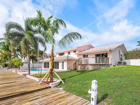 2872 NE 29th Street, Fort Lauderdale FL 33306