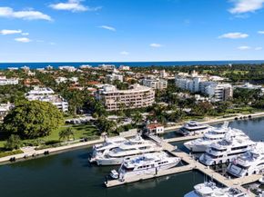 369 S Lake Drive 2e, Palm Beach FL 33480