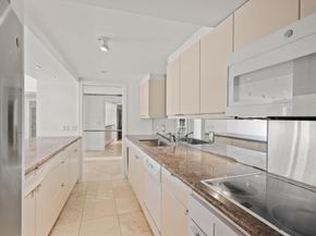 369 S Lake Drive 2e, Palm Beach FL 33480