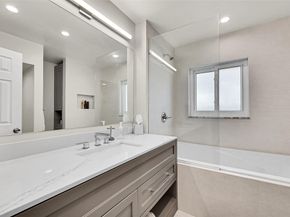 3999 NE 15th Ave, Oakland Park FL 33334