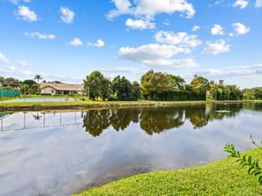 11350 NW 6th St, Plantation FL 33325