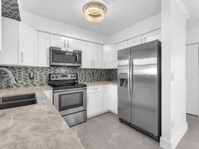 2731 NW 9th St, Pompano Beach FL 33069