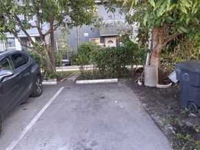 1349 Seaview, North Lauderdale FL 33068