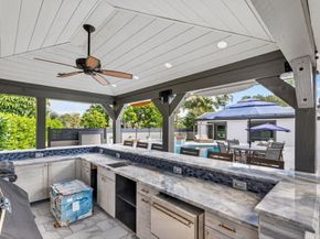 5212 Foxpointe Circle SE, Delray Beach FL 33445