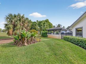 5212 Foxpointe Circle SE, Delray Beach FL 33445