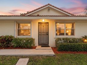 6262 Walk Circle, Boca Raton FL 33433