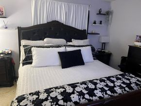 621 SW 68th Avenue, Pembroke Pines FL 33023