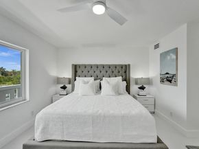 231 E Lantana Road 304, Lantana FL 33462