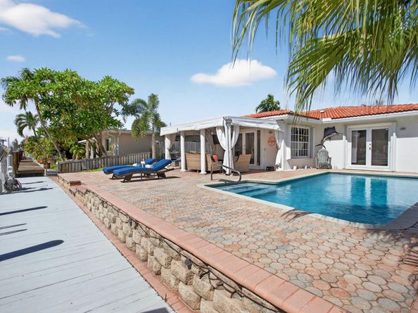 2534 SE 14th Street, Pompano Beach FL 33062