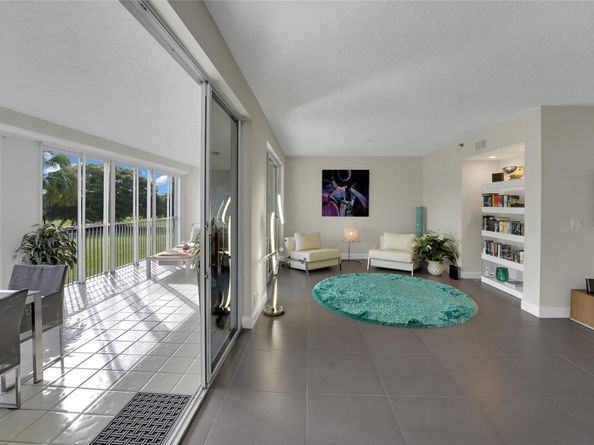 4108 W Palm Aire Dr 83B, Pompano Beach FL 33069