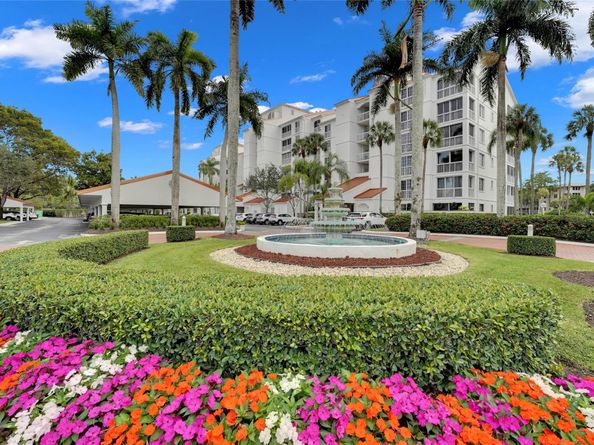 4108 W Palm Aire Dr 83B, Pompano Beach FL 33069