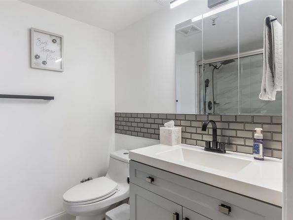 4550 NW 18th Ave 604, Deerfield Beach FL 33064