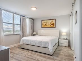 4550 NW 18th Ave 604, Deerfield Beach FL 33064