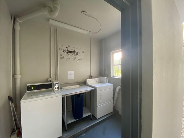 1001 Hillcrest Court 108, Hollywood FL 33021