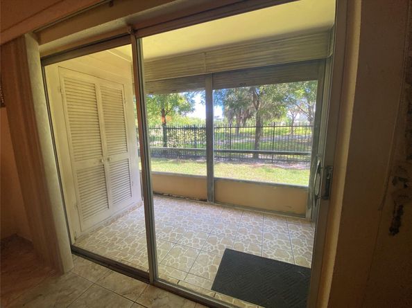 1001 Hillcrest Court 108, Hollywood FL 33021