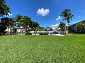 1001 Hillcrest Court 108, Hollywood FL 33021