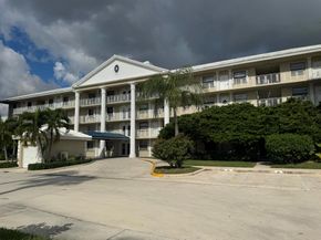 3521 Village Boulevard 104, West Palm Beach FL 33409