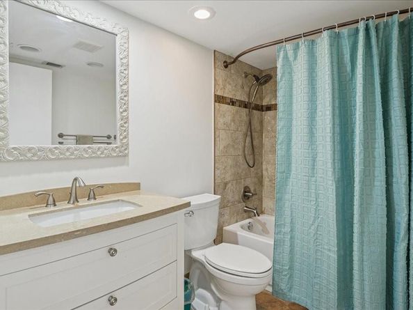 1601 Abaco Dr A4, Coconut Creek FL 33066