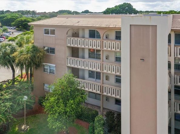 1601 Abaco Dr A4, Coconut Creek FL 33066