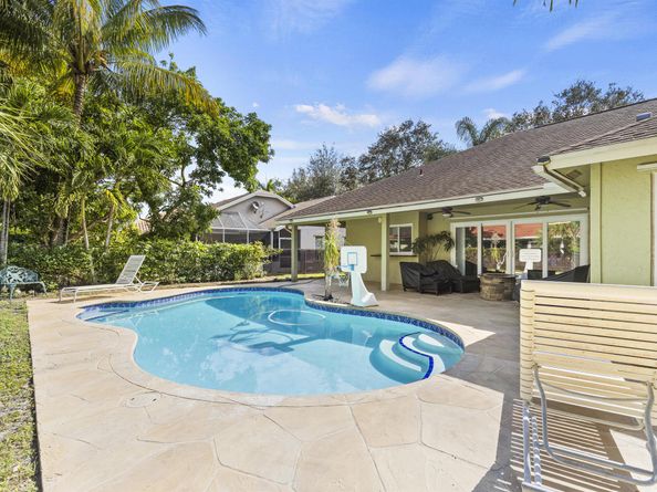 4191 NW 58th Street, Coconut Creek FL 33073