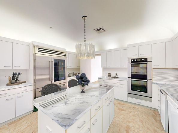 2 N Breakers Row Row Ph4, Palm Beach FL 33480