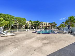 896 N Federal Highway 431, Lantana FL 33462