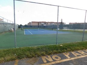 9580 Sunrise Lakes Blvd 202, Sunrise FL 33322