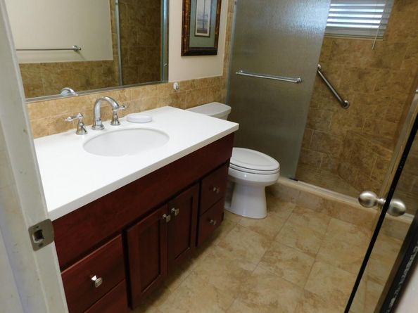 9580 Sunrise Lakes Blvd 202, Sunrise FL 33322