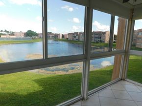 9580 Sunrise Lakes Blvd 202, Sunrise FL 33322