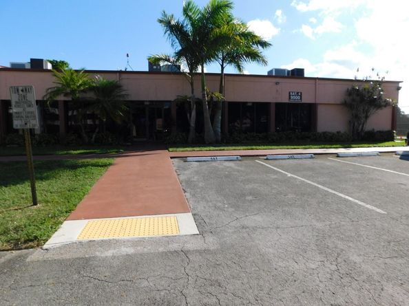 9580 Sunrise Lakes Blvd 202, Sunrise FL 33322