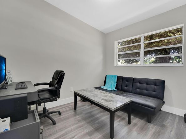 1841 NW 26th Avenue, Fort Lauderdale FL 33311