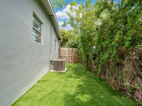 1841 NW 26th Avenue, Fort Lauderdale FL 33311