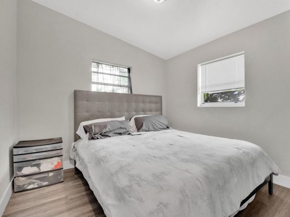 1841 NW 26th Avenue, Fort Lauderdale FL 33311