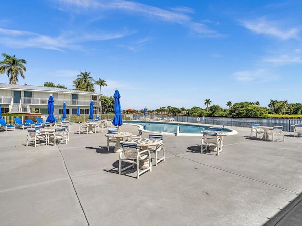 2542 S Federal Highway 11, Boynton Beach FL 33435