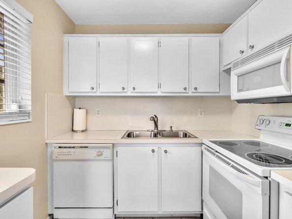 2542 S Federal Highway 11, Boynton Beach FL 33435