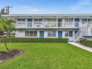 2542 S Federal Highway