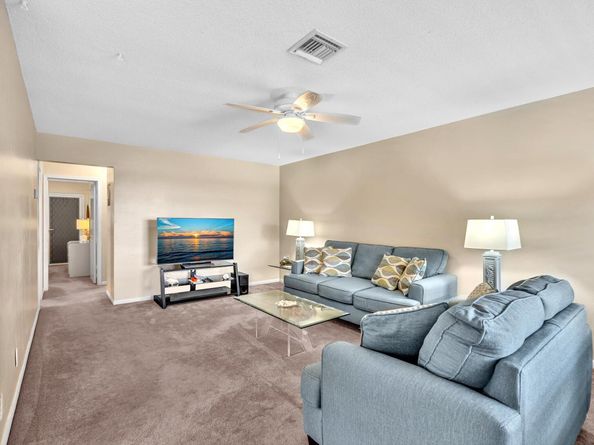2542 S Federal Highway 11, Boynton Beach FL 33435