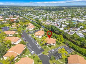312 Knotty Pine Circle C1, Greenacres FL 33463