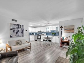 312 Knotty Pine Circle C1, Greenacres FL 33463