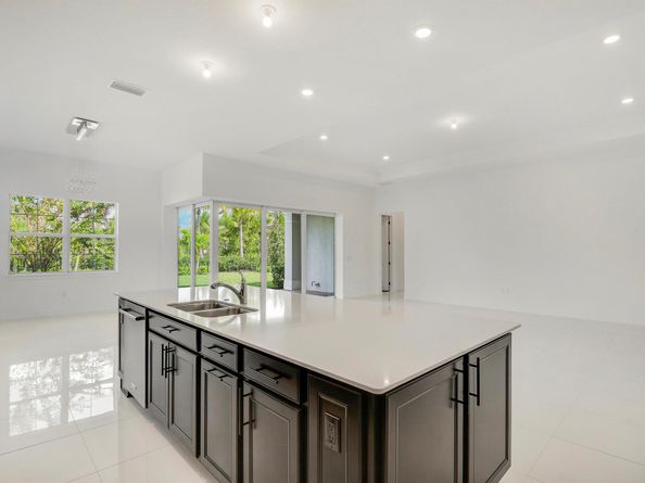 10815 Stellar Circle, Palm Beach Gardens FL 33412